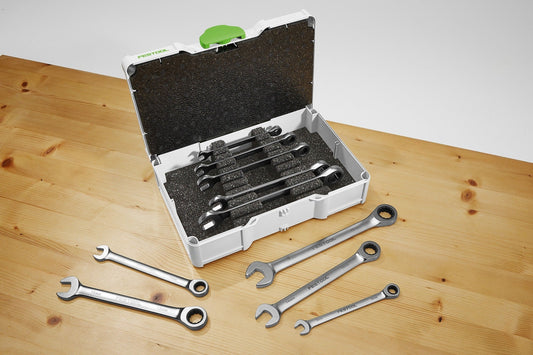 Festool Ringratschenschlüssel-Set SYS3 S 76 mit 10 Schlüsseln in Systainer, teilweise ausgepackt auf Holzoberfläche