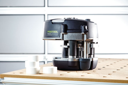 Festool KA 65 Kantenanleimer mit EVA-Klebstoff Rollen auf Werkbank mit Systainer
