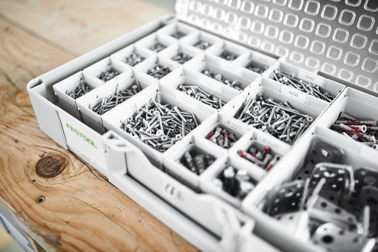 Festool Einsatzboxen System mit gefüllten Boxen für Schrauben und Zubehör im Systainer Organizer