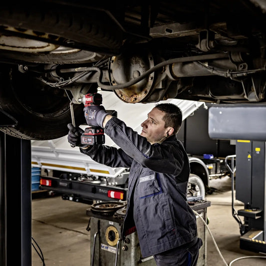 FLEX IW 1/2" 400 18.0-EC Akku-Schlagschrauber 18 V Anwendung 2