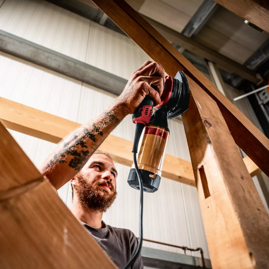 FLEX Deltaschleifer ODE 2-100 EC Anwendung Treppengeländer schleifen