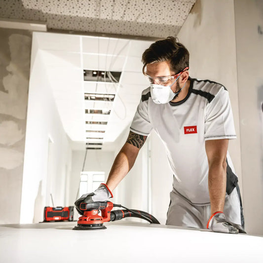 FLEX Exzenterschleifer ORE 5-150 EC mit Absaugung Anwendung im Trockenbau