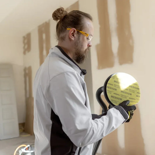 Mirka Abranet Yellow Schleifgitterscheibe Ø 225 mm, Körnung medium in der Anwendung mit Mirka LEROS